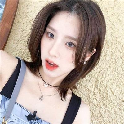 双子镇 封面